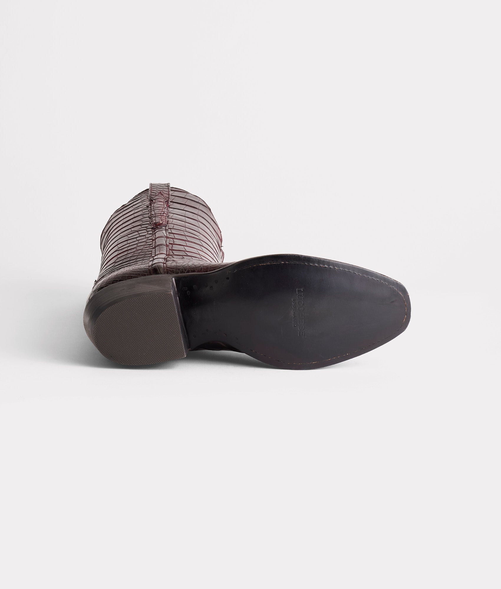 Baron :: Black Cherry - Image 6