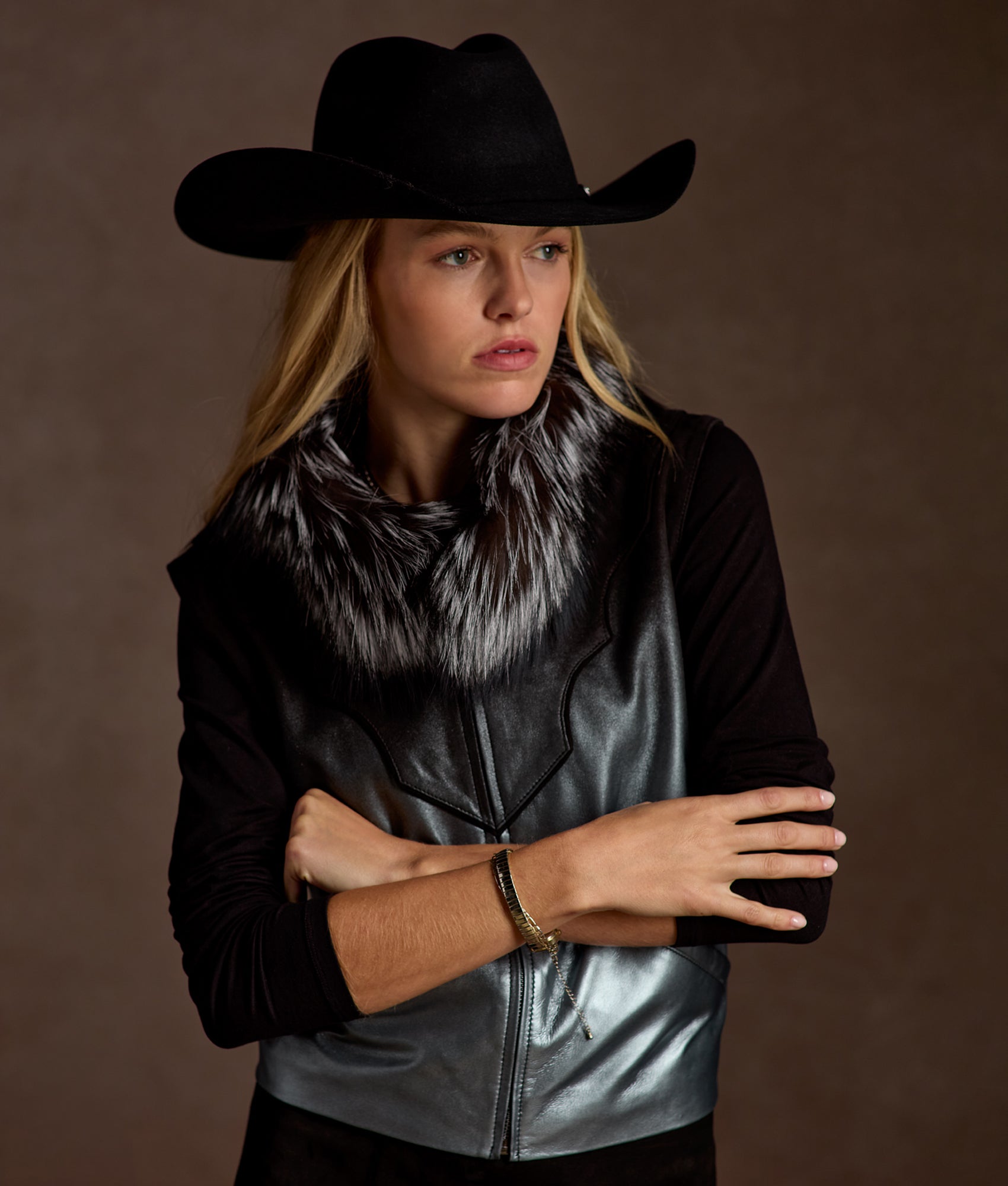 Duchess Of The Range Fur Vest :: Metallic Gradient - Image 2