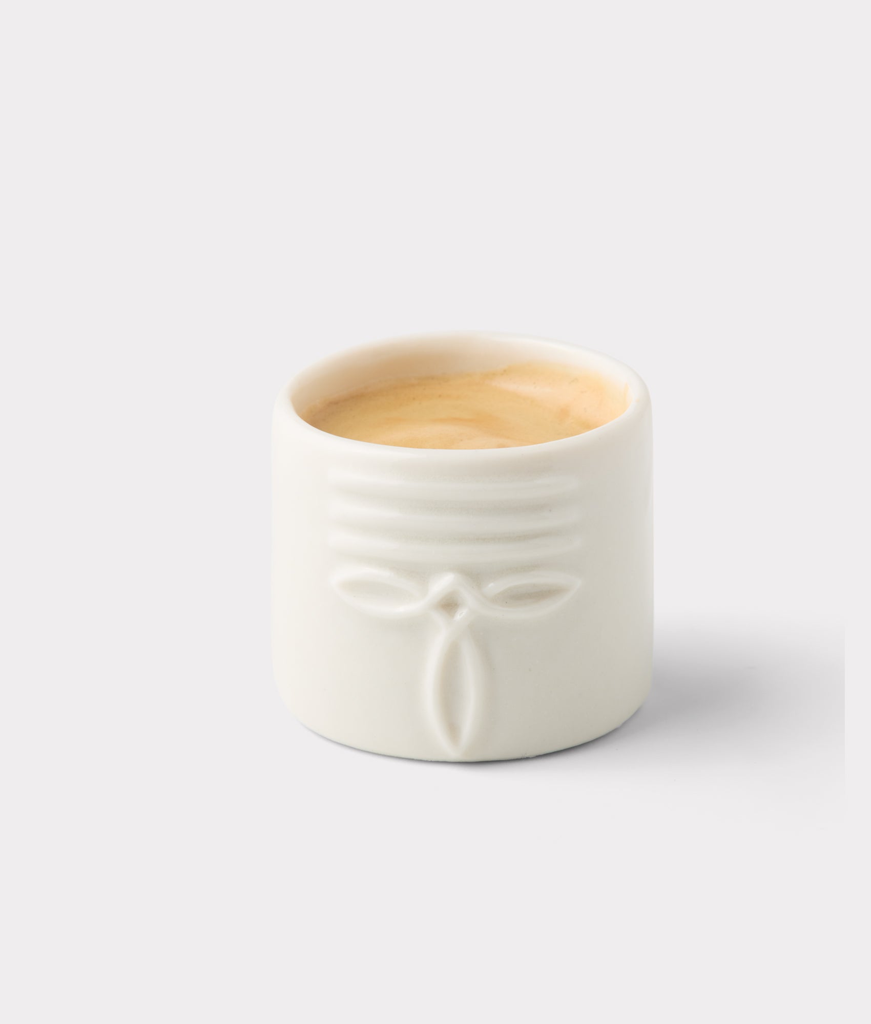 Stackable Medallion Espresso Cup :: Natural