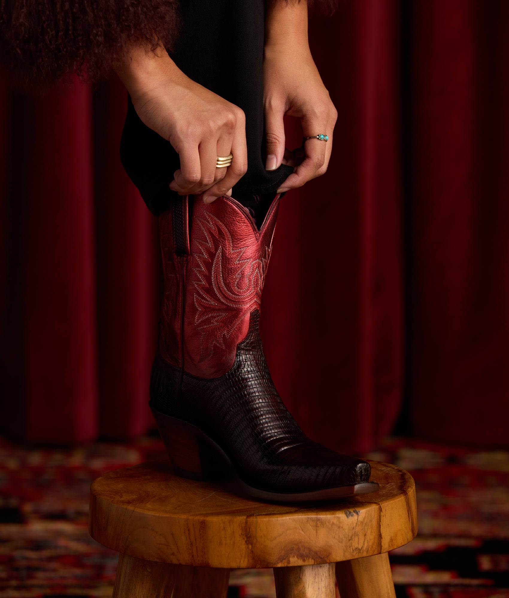 Dale Exotic :: Black Cherry - Image 3