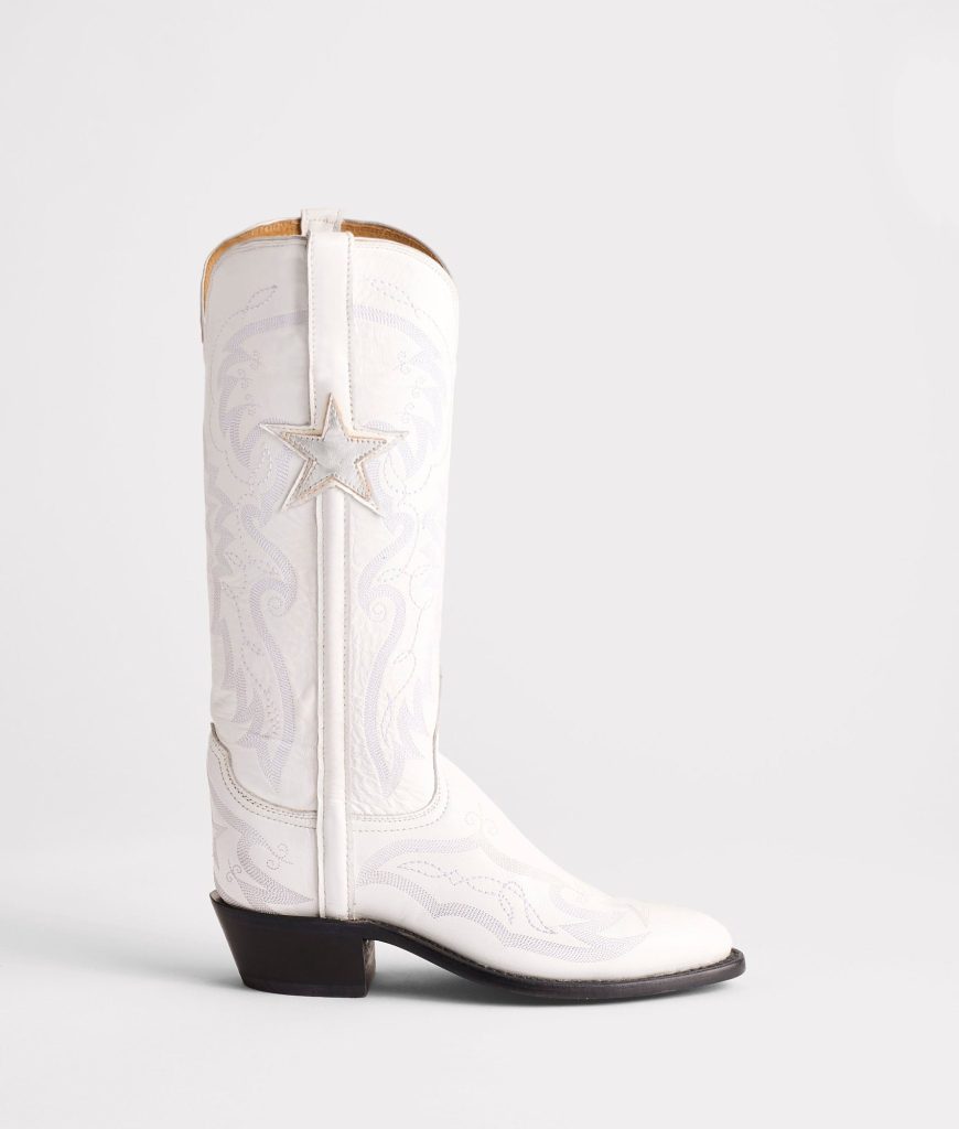 Gina :: White